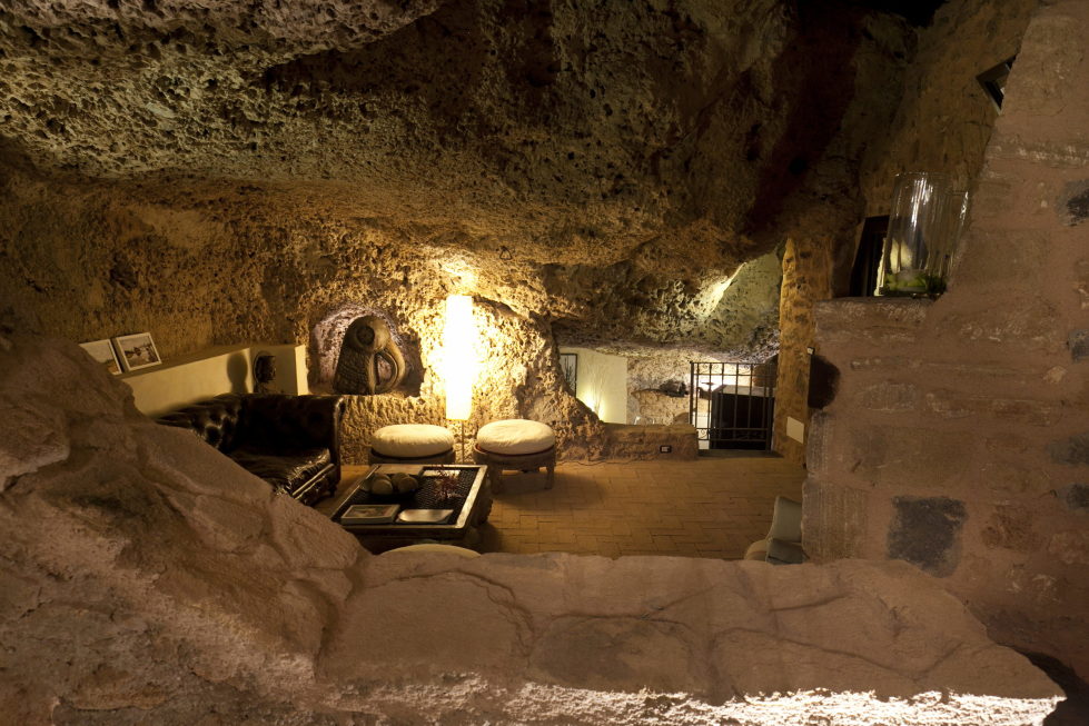 The Cave House On The Sicily Island Italy 14