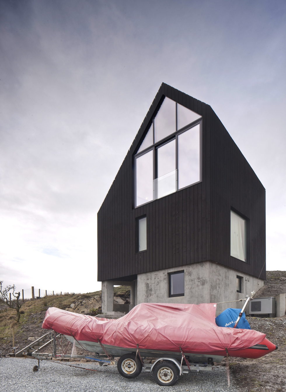 The house in Scotland from the Raw Architecture Workshop studio 7
