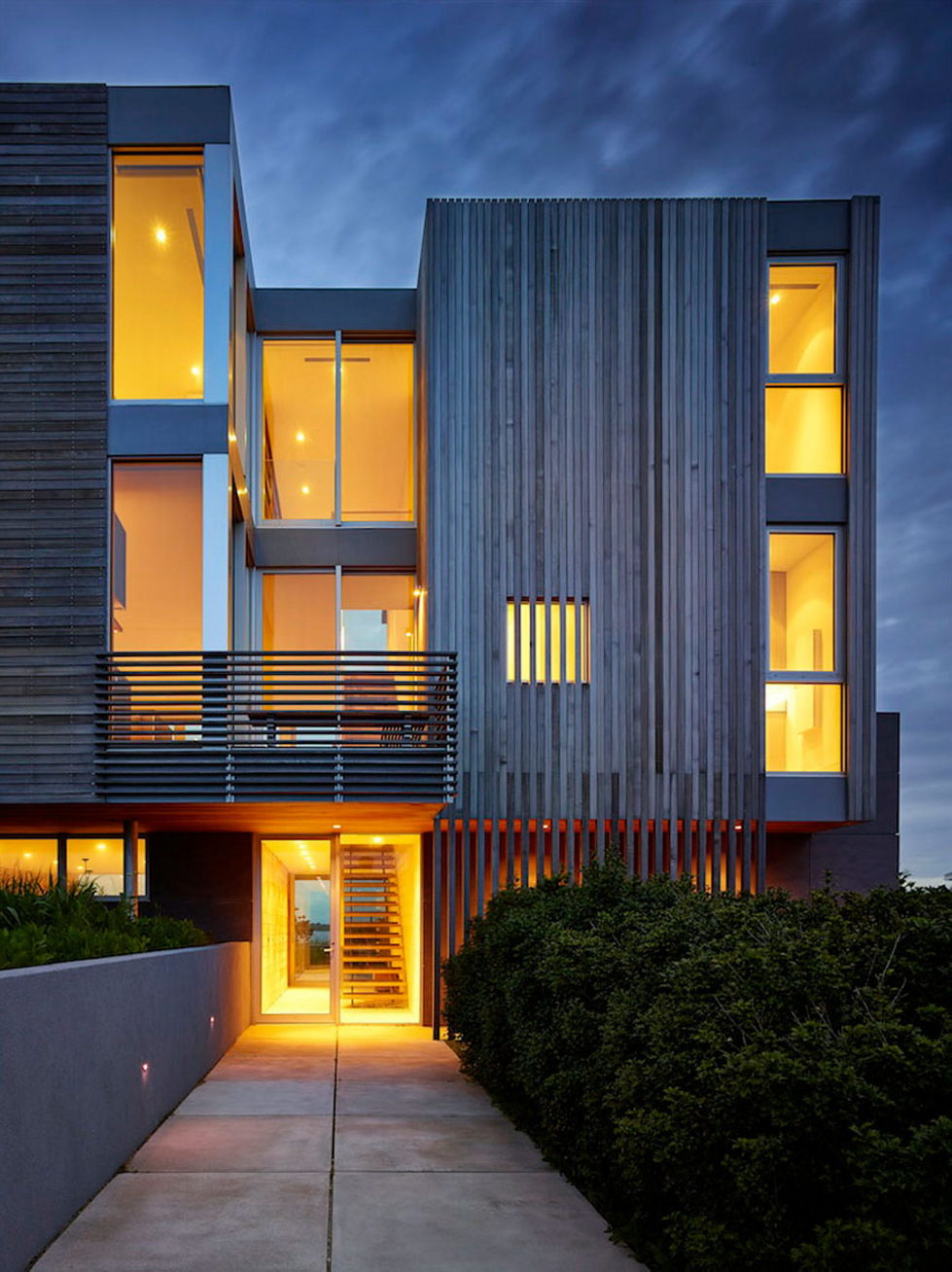 Cove Residence On The Bay Shore From Lomont Rouhani Architects 19