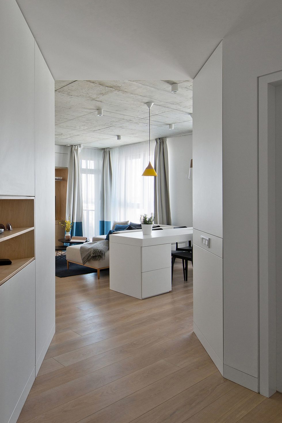 Elegant Apartment In Vilnius From Normundas Vilkas Studio 11