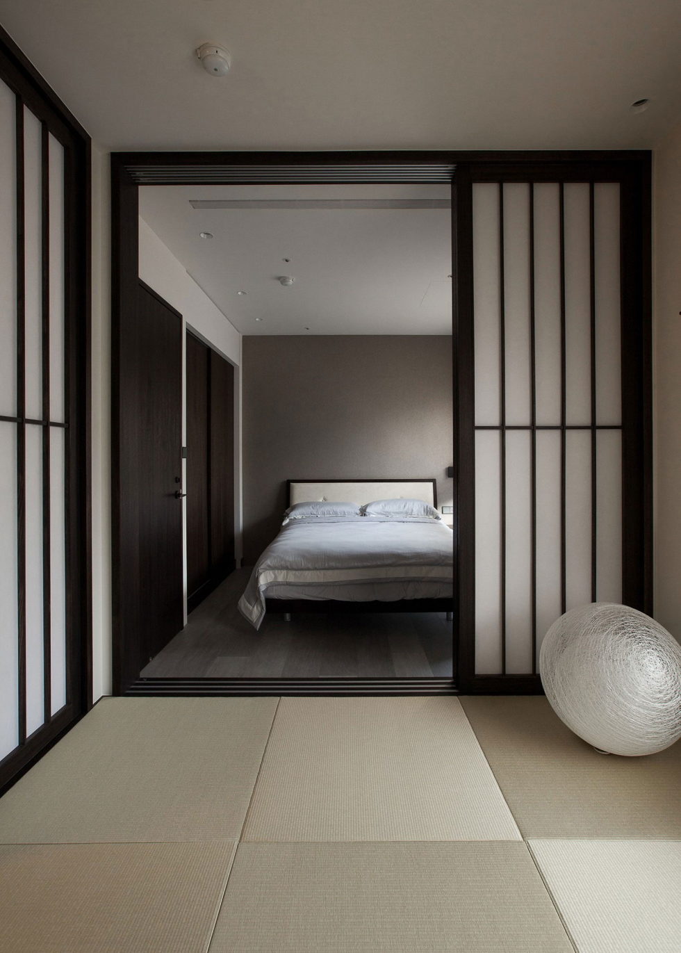 The Wang House Apartment In Taiwan Upon The Project Of The PM Design Studio 32