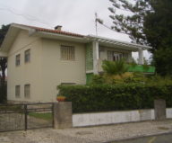 Oeiras House in Portugal from Joao Tiago Aguiar studio 23