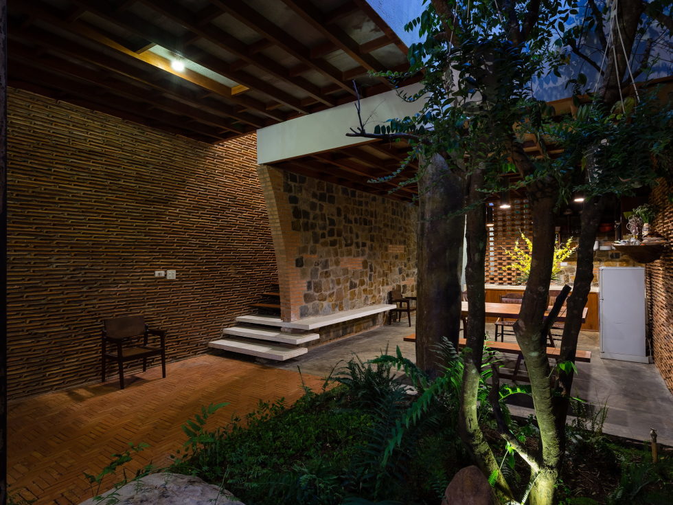 Uncle's House in Dalat, Vietnam upon the project of 3 Atelier 22