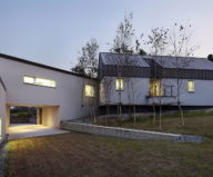modern-country-house-by-engineforce-architect-bureau-1