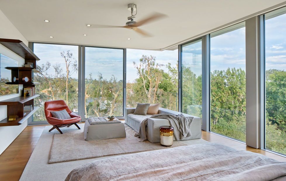 tree-top-residence-the-manor-in-los-angeles-10