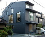 The House With Large Windows In Japan 1