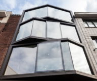 The House With Polyangular Glass Facade In Belgium 25