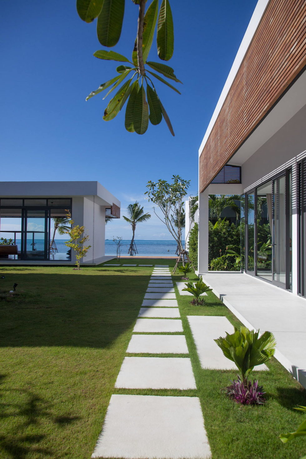 Villa Malouna The Thai Residence By Sicart and Smith Architects Studio 34