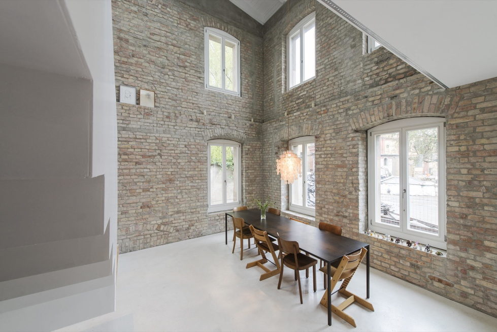 Reconstruction of The Old House in Berlin by asdfg Architekten 5
