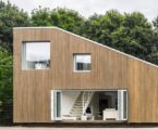 House made of containers: simplicity and ecological compatibility