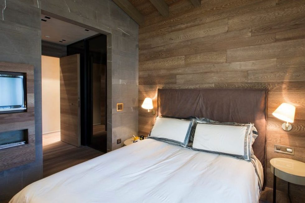 Modern Apartment in Switzerland - Good Bedroom Decorating Ideas