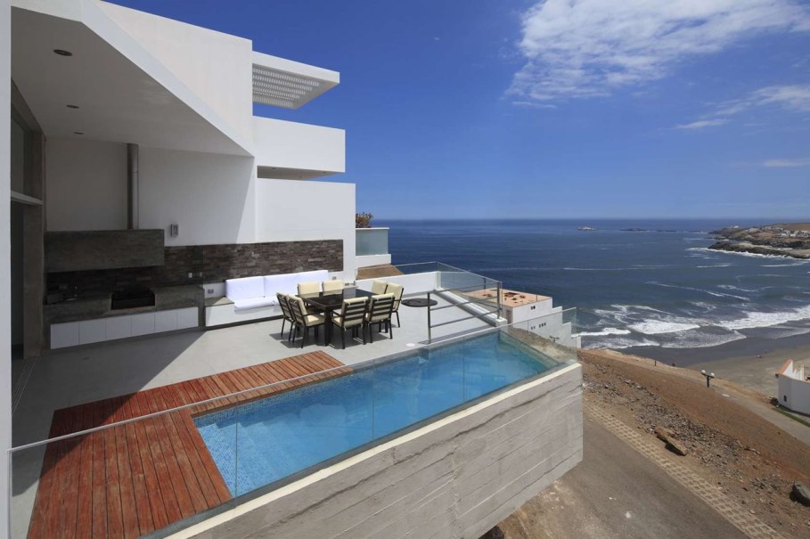 Peru House - beautiful view of the ocean