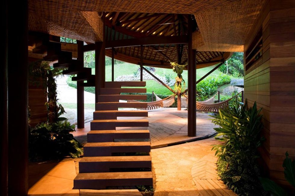 Leaf House - staircase to the second floor