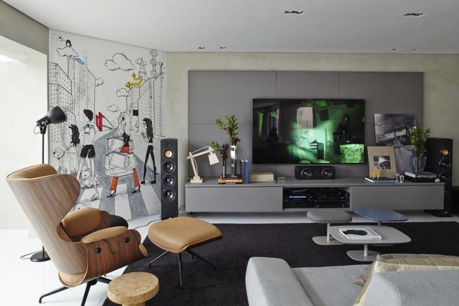 Modern Apartment in Sao Paulo - large TV