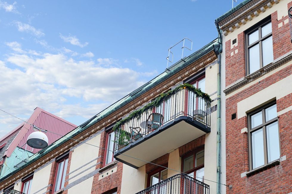 Small Swedish Apartment - view from the street