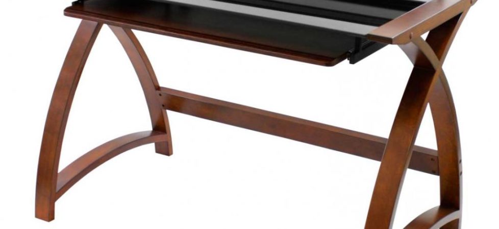 Wood and glass desk – a classic and weightless solution for your study