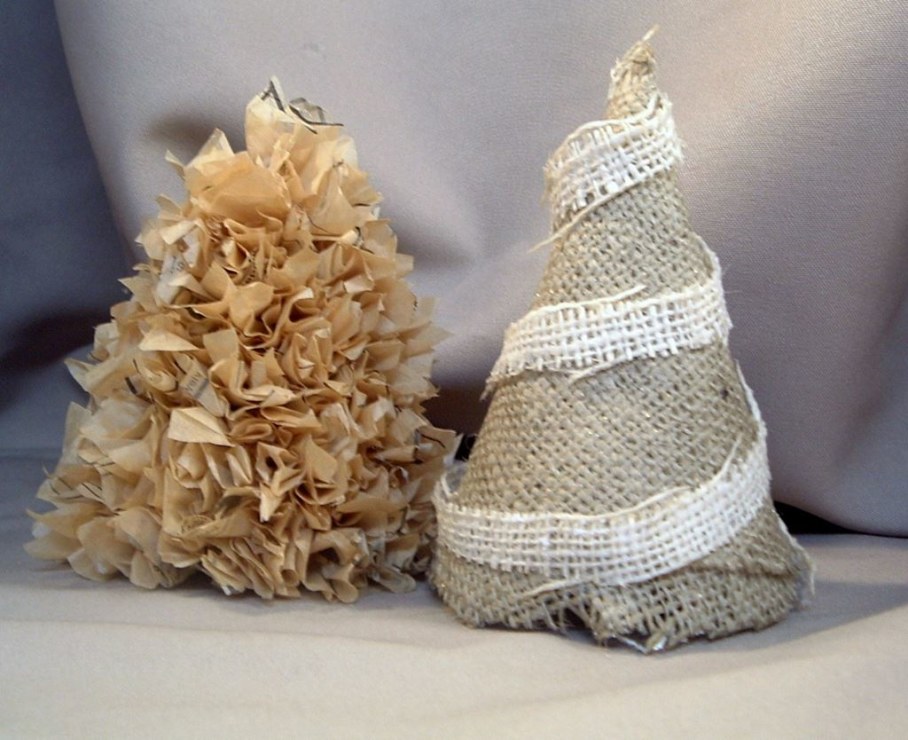 Creating Attracting Look by Decorating with Burlap - Decorating With Burlap Sacks