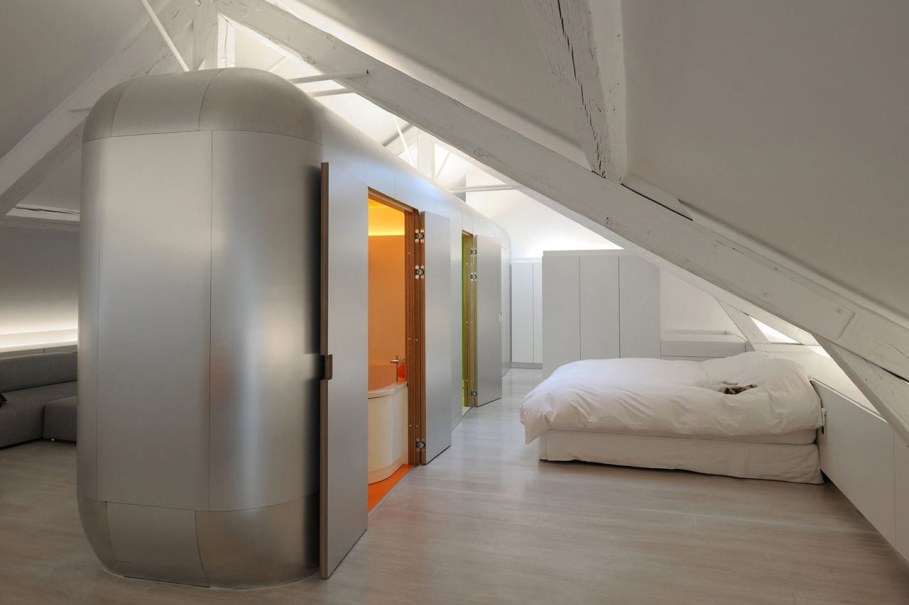 Creative Apartment Design from Dethier Architectures - Bed and bathrooms