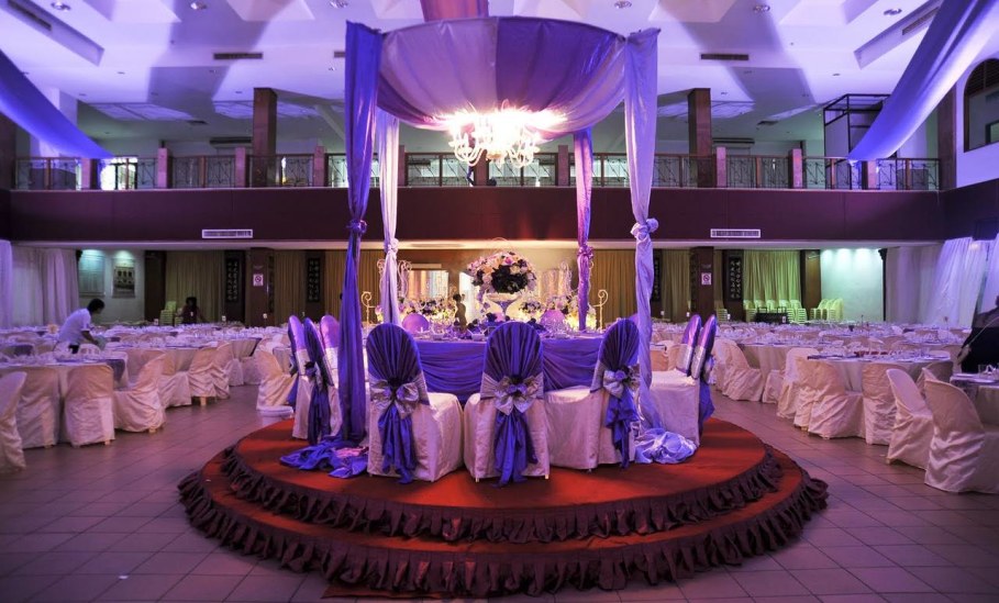 Purple wedding decoration