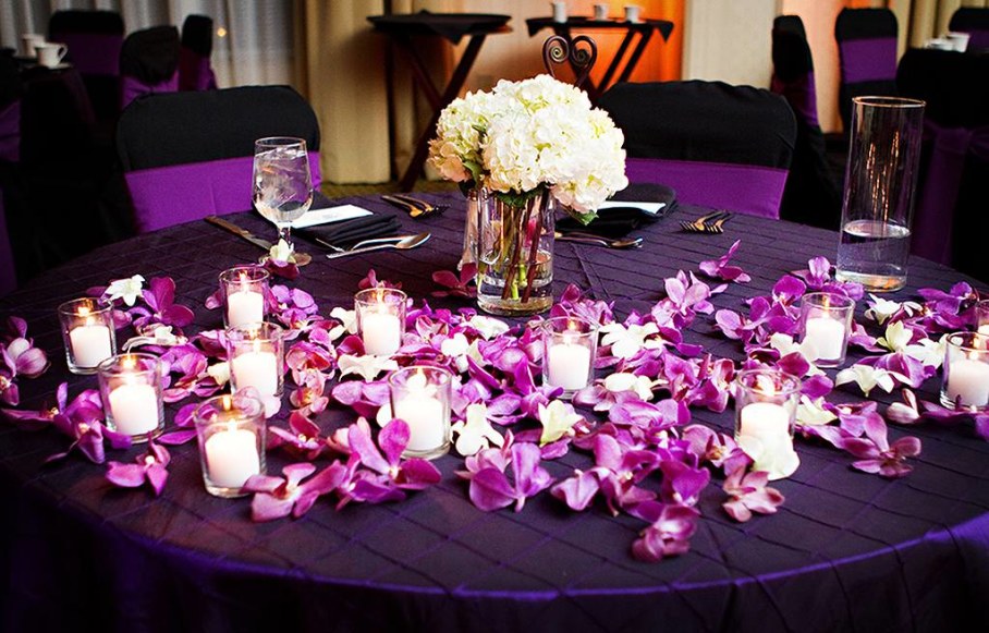 Purple wedding decorations ideas
