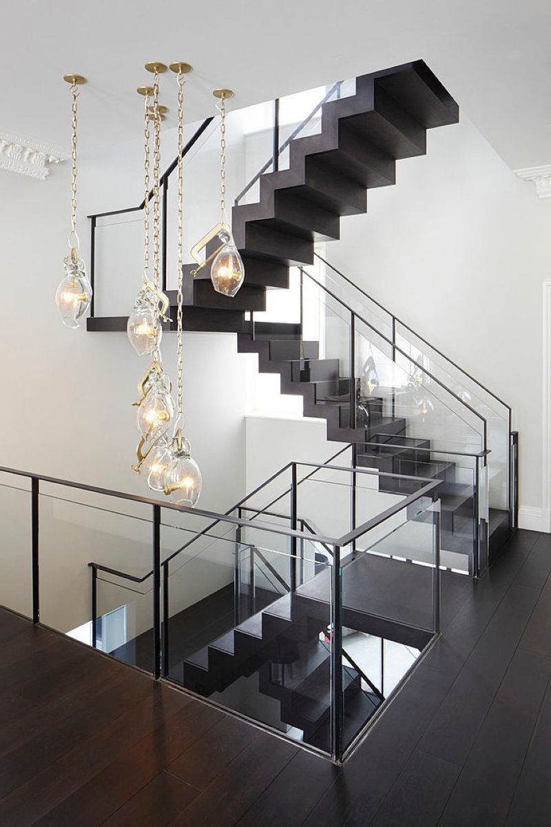 Stylish design of the three-storeyed residence in London - The stairs leading to the second floor are designed not only with functional purpose, but for decoration as well