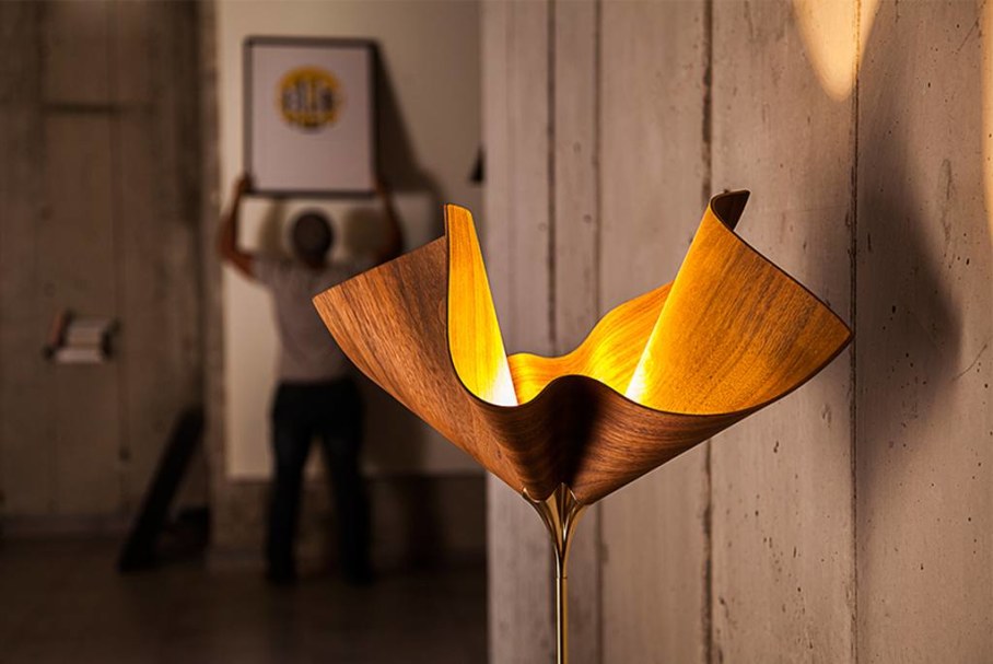 BLOOM Lamp by Cozi Studio