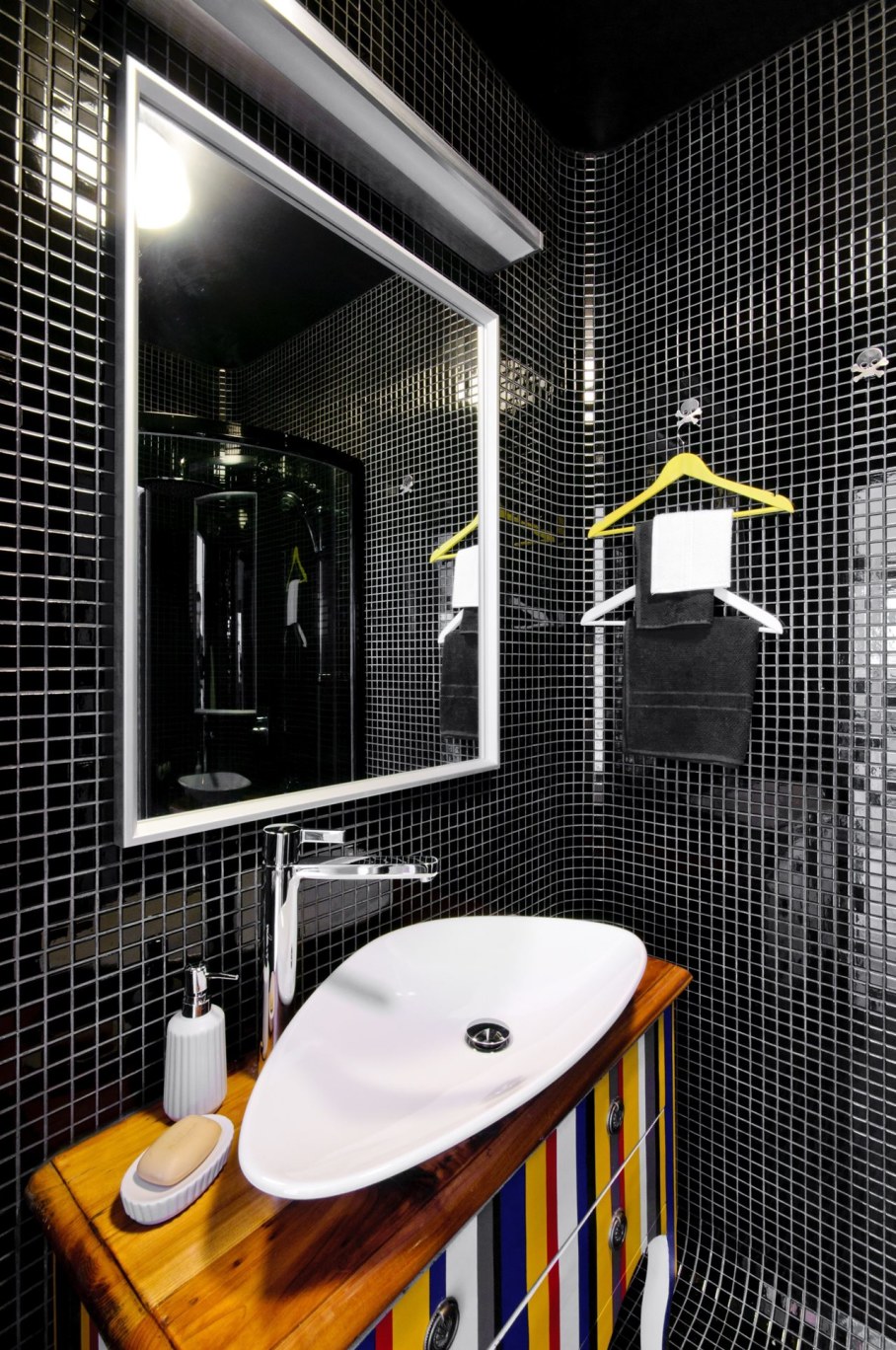 Bright and stylish interior of the apartment in Warsaw - Bathroom 3