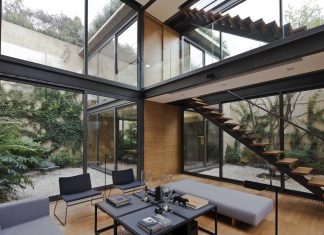 Four Patio House in Mexico by Andres Stebelski arquitecto