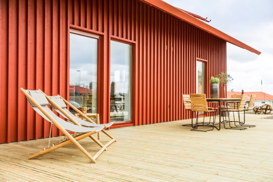 Red House in Swedish style by Thomas Sandell - Outdoor terrace