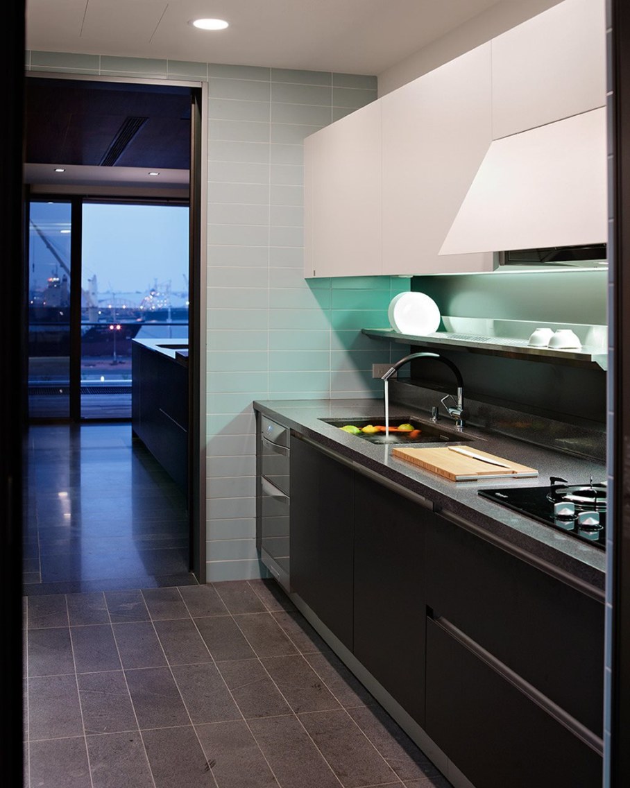 Stylish Kitchen Design From Leicht 12