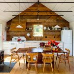 The Cozy Country House For A Designer`s Family