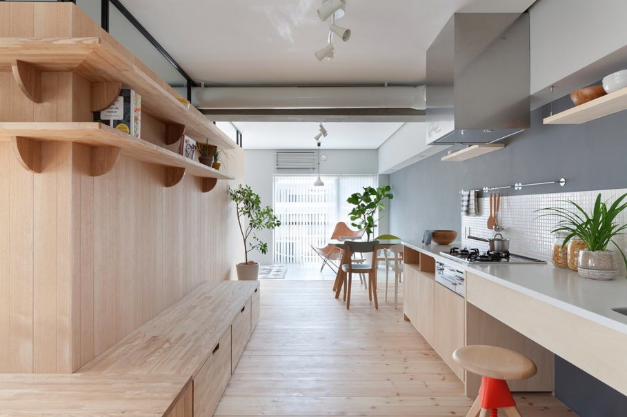 The apartment renovation from a Sinato studio in Yokohama - Kitchen