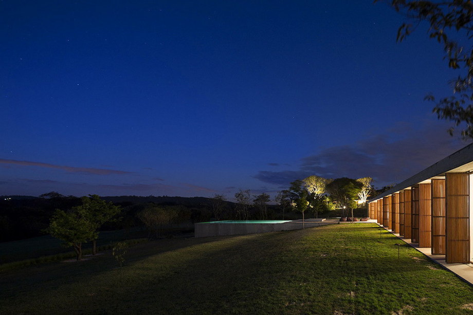 Casa MM house by architects from Studio MK27 in Brazil 6