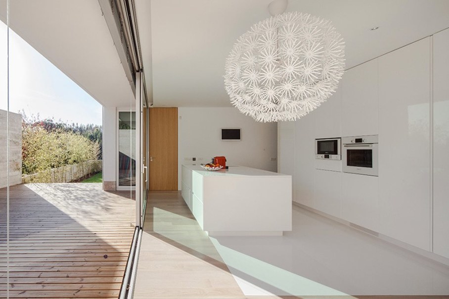 Cozy House For A Family With Children In Portugal - Large sliding doors