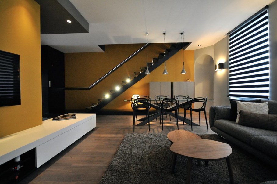 Duplex apartment with terrace in France 2