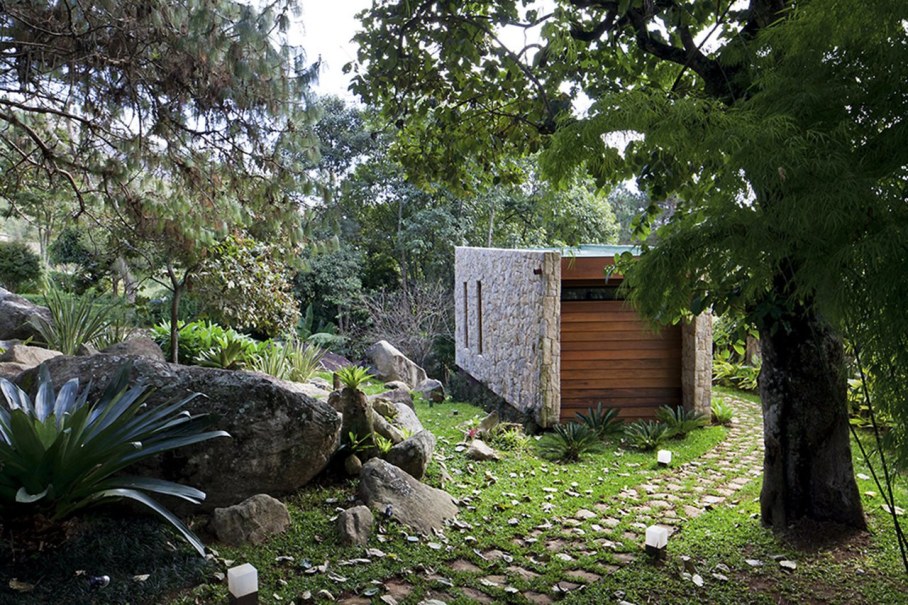 House For A Writer From Architectare Studio 5