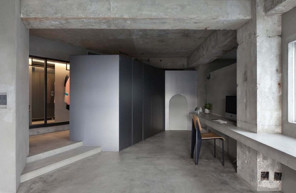 Interior design: a concrete apartment