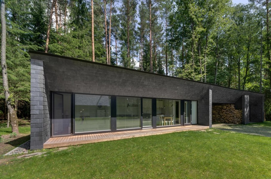 Modern Lithuanian Rural House in Trakai 3