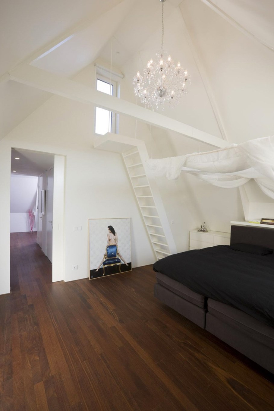 The apartment in Amsterdam by Hofman Dujardin Architects 9