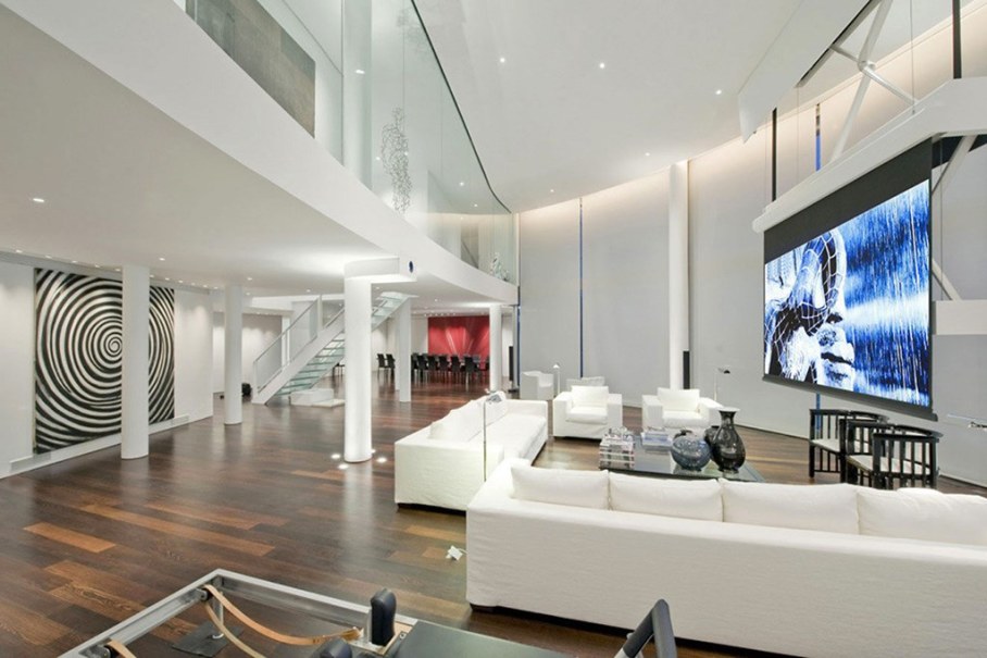 Two-Storey Penthouse Overlooking The Thames, London 3