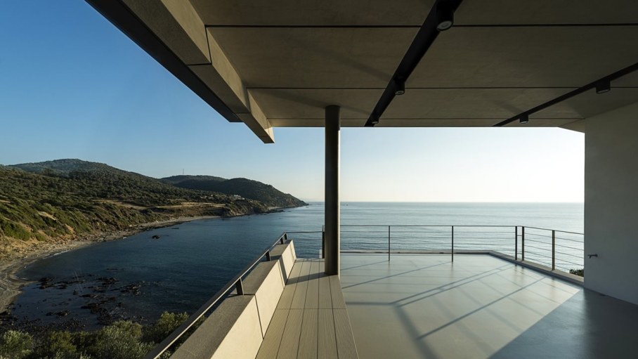 Two villas on the Aegean coast - Outdoor terrace 2