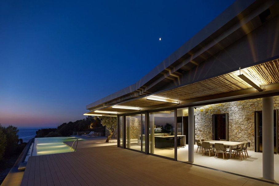 Two villas on the Aegean coast - Outdoor terrace - Night
