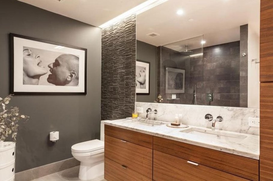 luxury apartments in New York bathroom 1