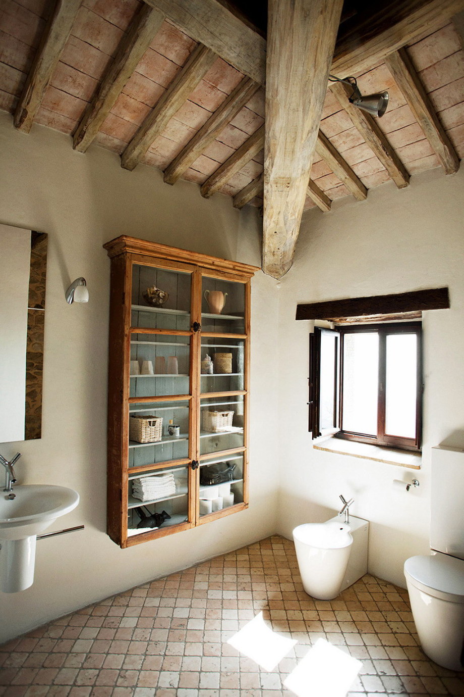Medieval Villa With Modern Conveniences In Italy 29
