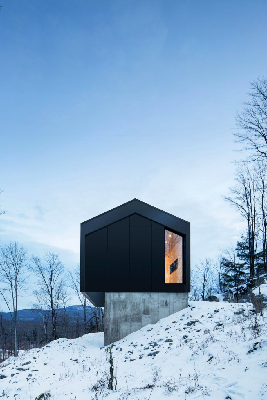 The Bolton house from Office Naturehumaine in Quebec 17