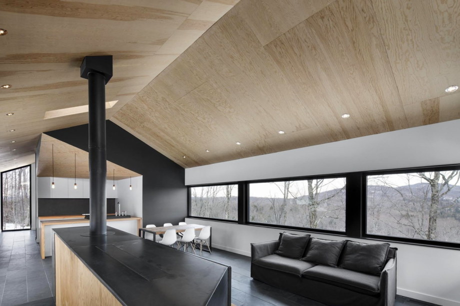 The Bolton house from Office Naturehumaine in Quebec 5