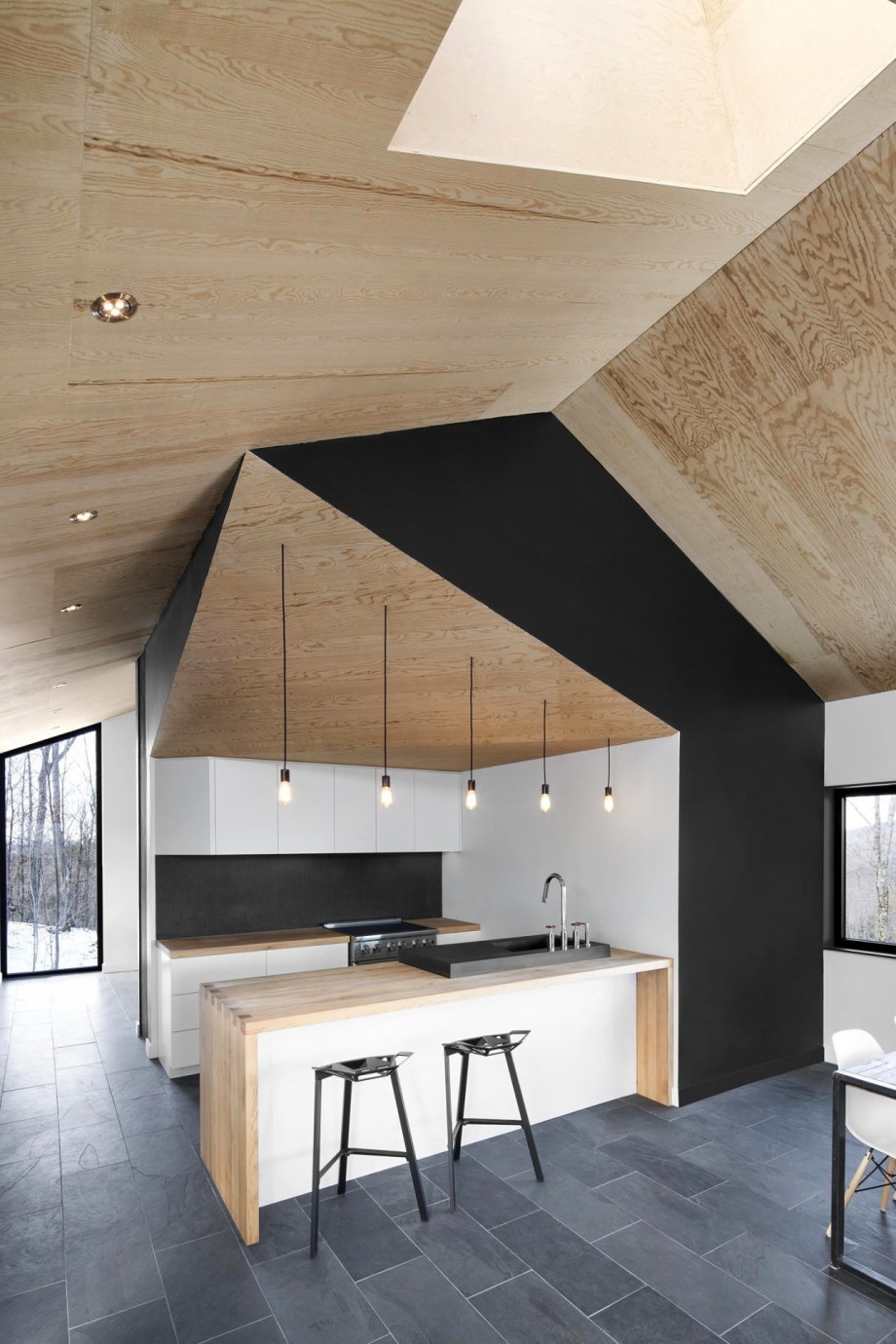The Bolton house from Office Naturehumaine in Quebec 7