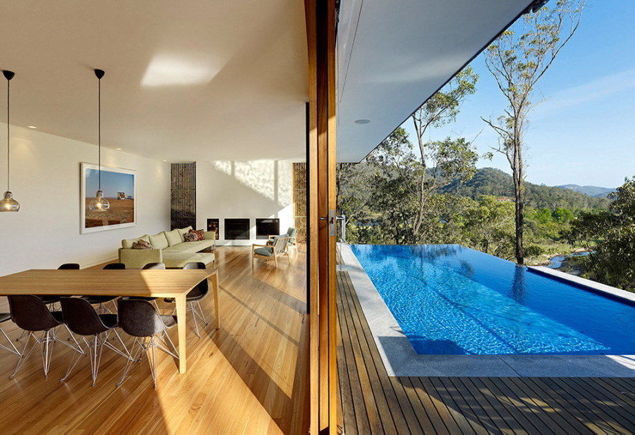 The house with the wonderful view of the valley from Rory Brooks Architects 4
