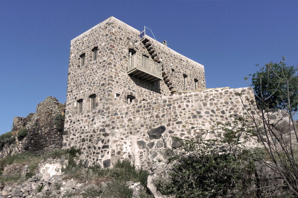 Private Castle on Nisyros Island 3