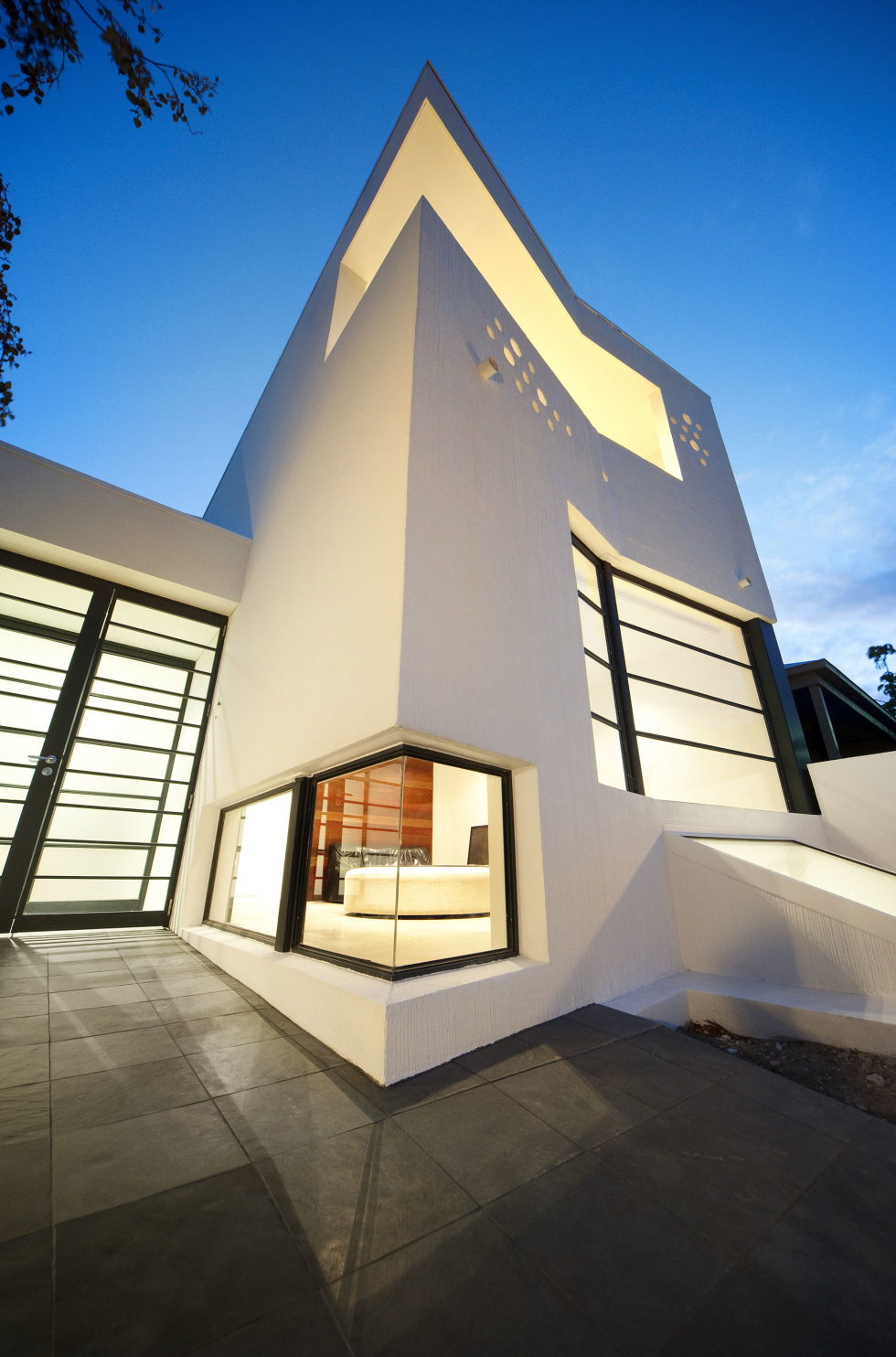 Gallery House From Australian Bureau Nervegna Reed Architecture 10